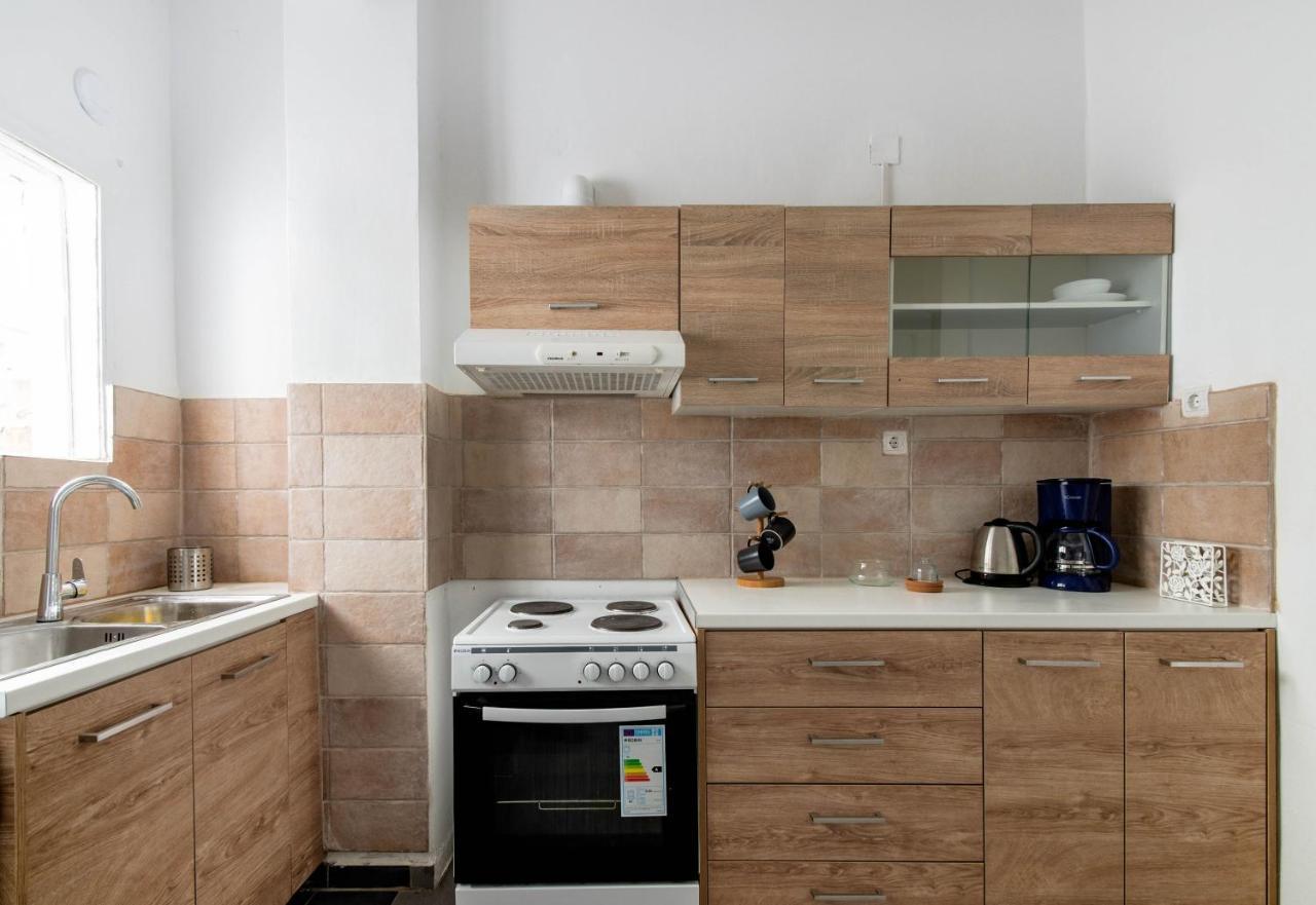 New Renovated 1B Apartment Close To Historic Center Atenas Exterior foto